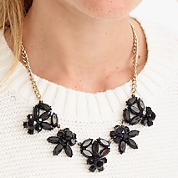 J. CREW STATEMENT NECKLACE - Picture 2 of 2